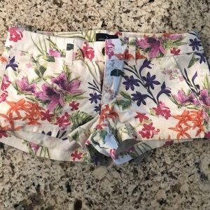 American eagle khaki pattern shorts